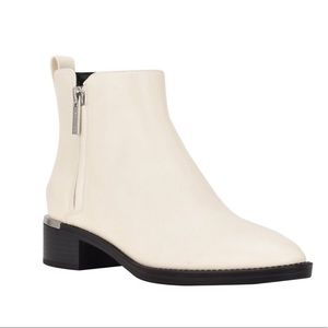 CALVIN KLEIN Deniece Block Heel Ankle Booties 7.5 M